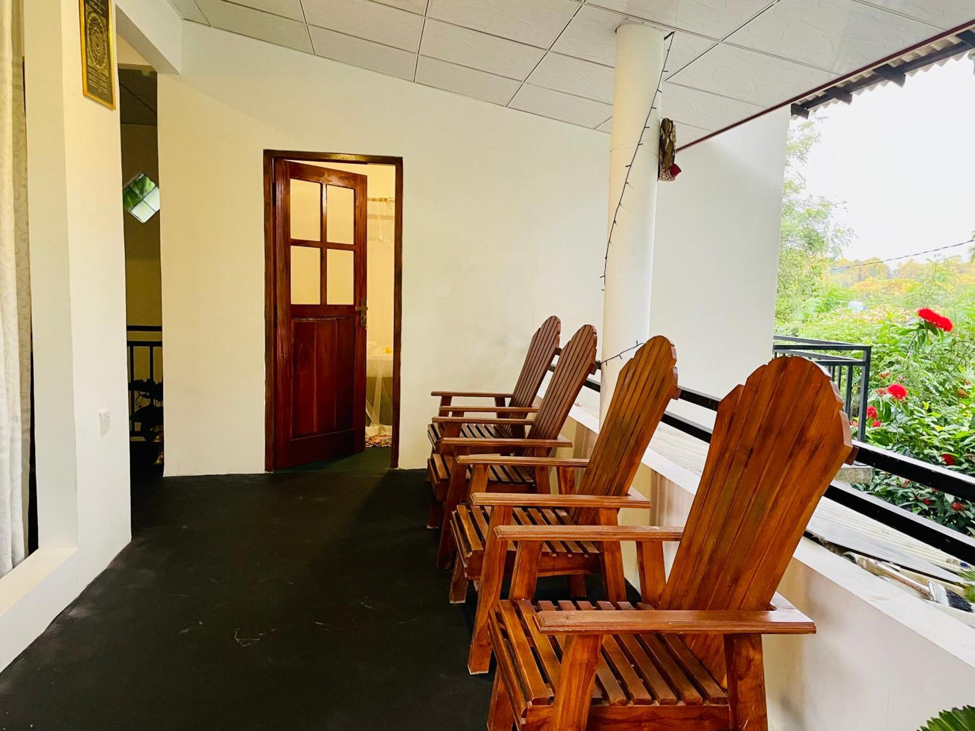 White Hill House Hiriketiya Hotel ดิคเวลลา ภายนอก รูปภาพ