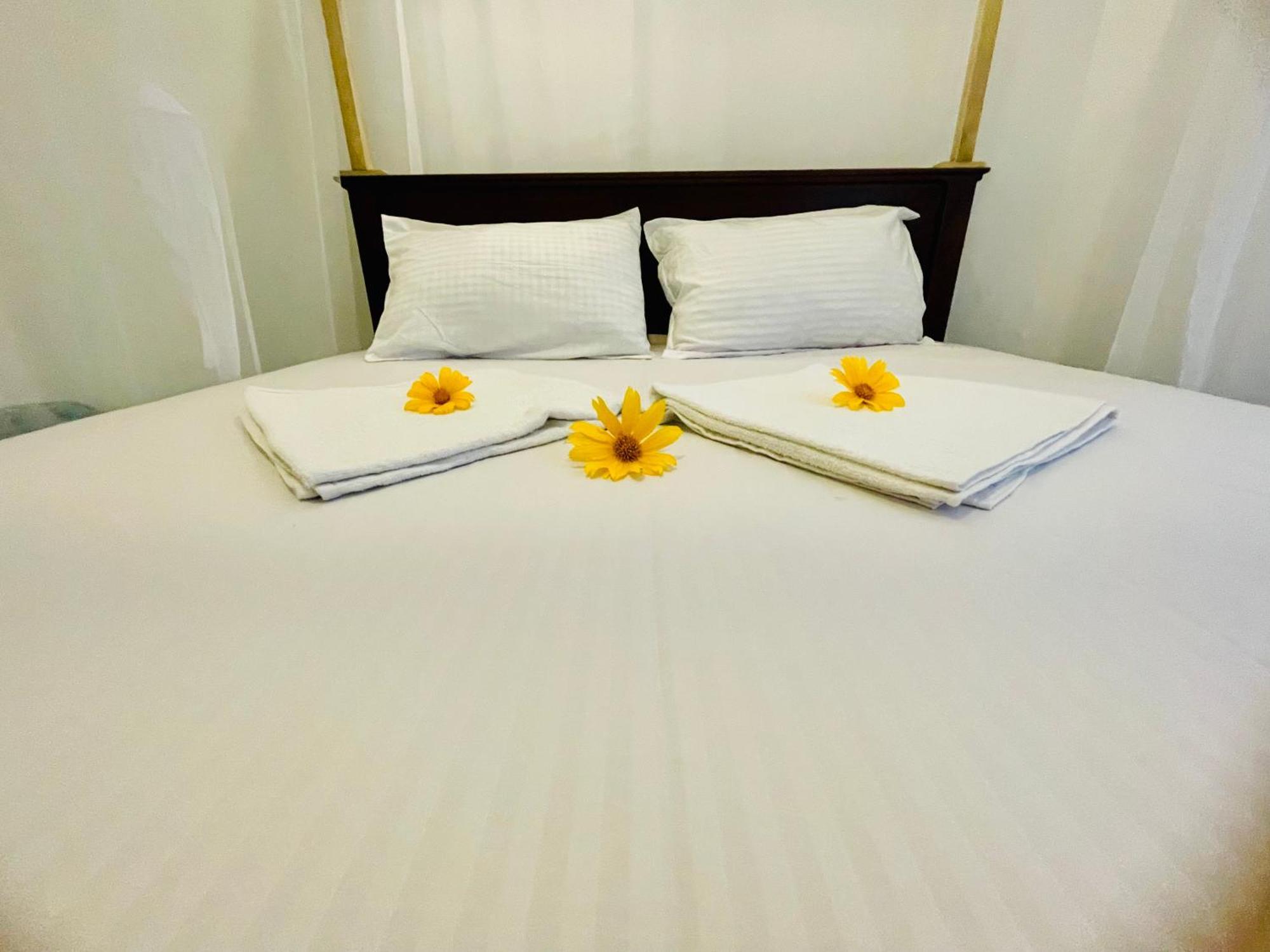 White Hill House Hiriketiya Hotel ดิคเวลลา ภายนอก รูปภาพ