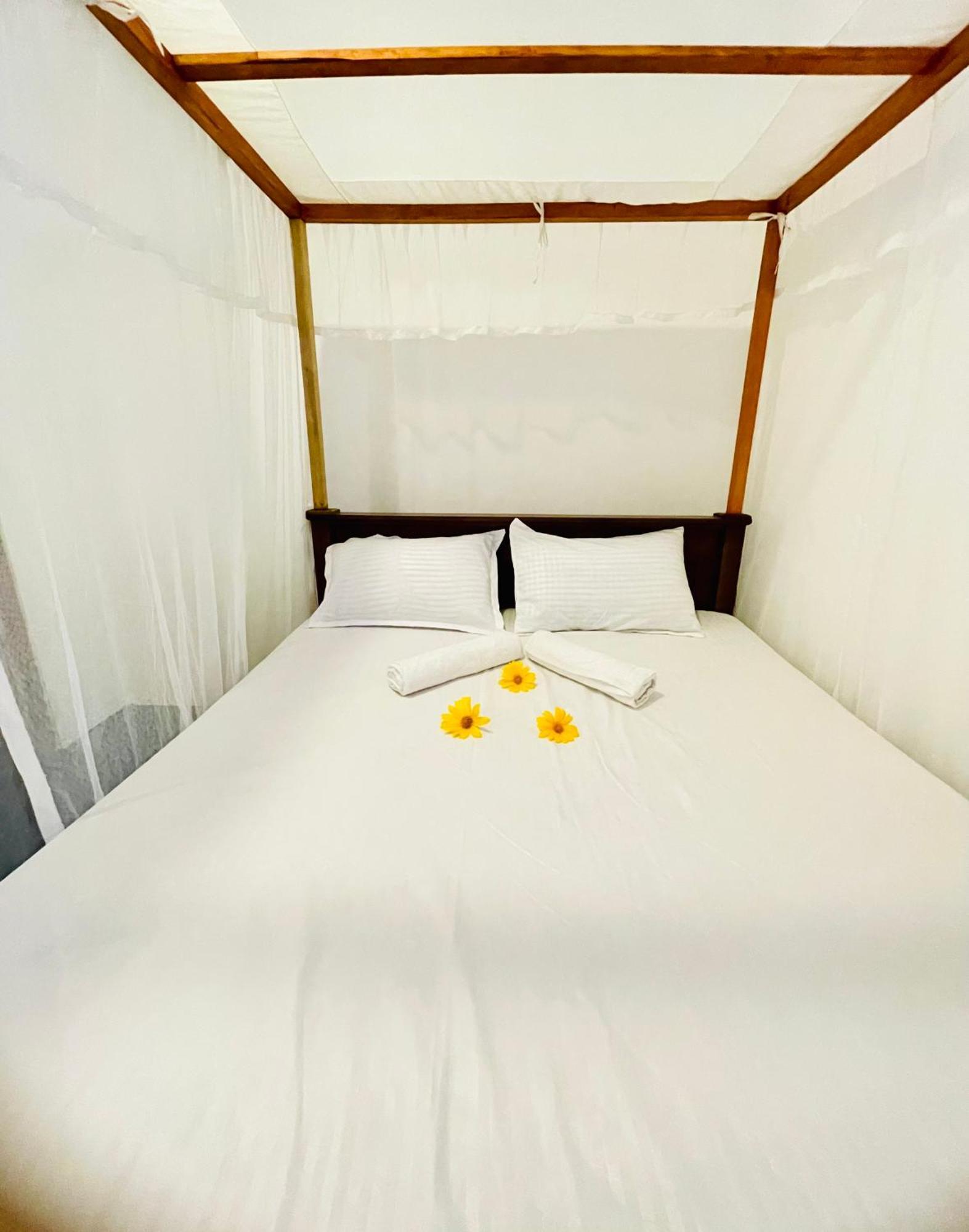 White Hill House Hiriketiya Hotel ดิคเวลลา ภายนอก รูปภาพ